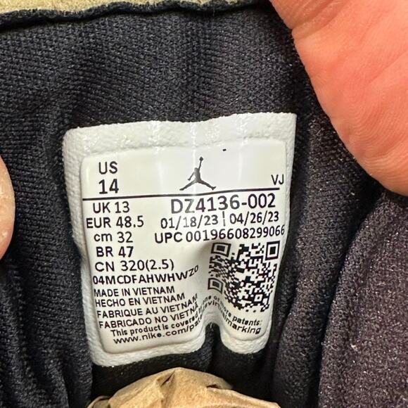 VGUC Nike Air Jordan 1 Mid SE Craft Black/Light Graphite/Sail/Cement Grey 14 - Picture 10 of 11